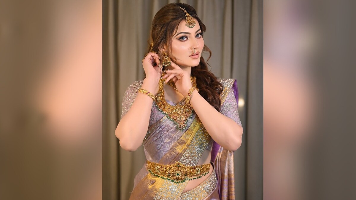 urvashi rautela urvashi rautela