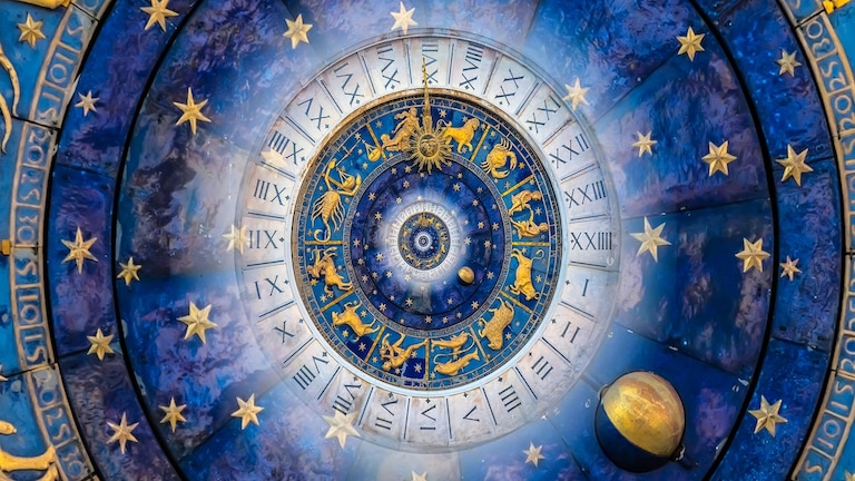 4 4