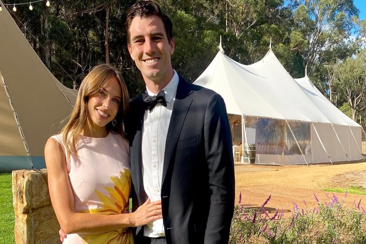 कमिंस  कमिंस