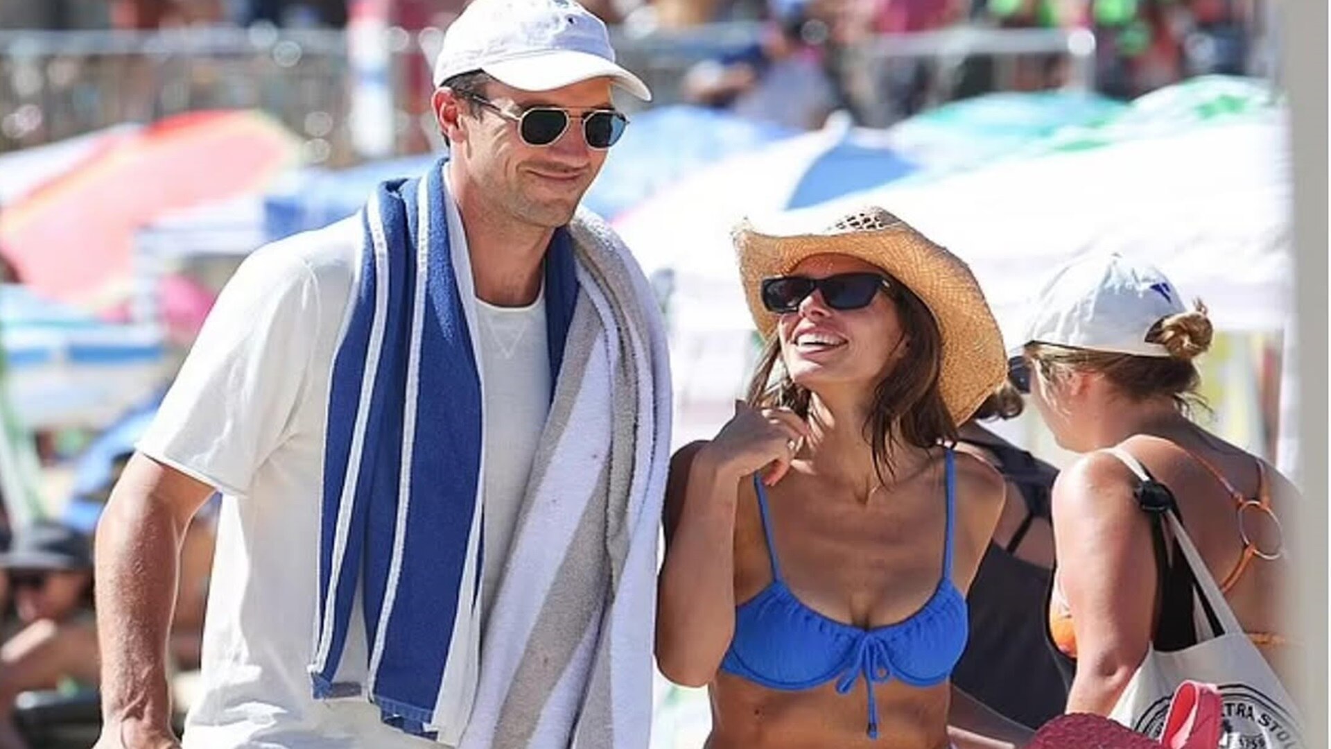 बैकी बोस्टन बैकी बोस्टन