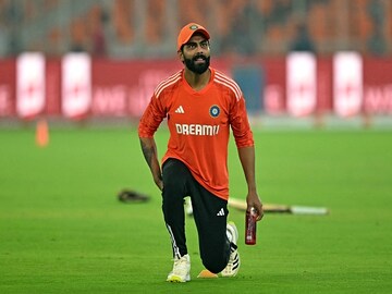 ravindra jadeja ravindra jadeja