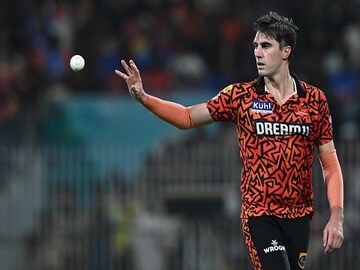 पैट कमिंस पैट कमिंस