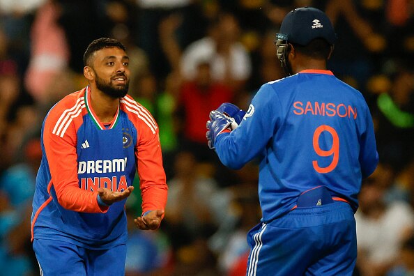 वरुण चक्रवर्ती वरुण चक्रवर्ती