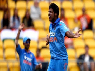 वरुण एरोन वरुण एरोन