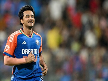 अभिषेक शर्मा अभिषेक शर्मा