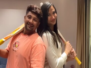 अनाया अनाया