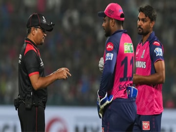 नो बॉल नो बॉल