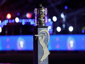ipl trophy ipl trophy