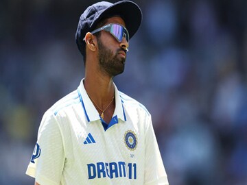 वाशिंगटन सुंदर वाशिंगटन सुंदर