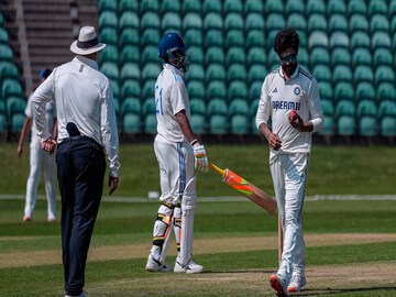 रवींद्र जडेजा रवींद्र जडेजा