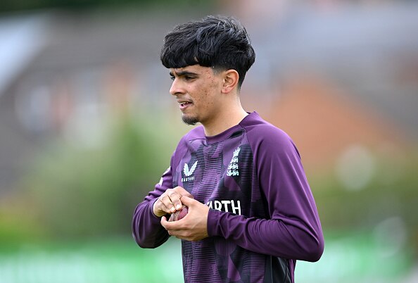 फरहान अहमद 5  फरहान अहमद 5