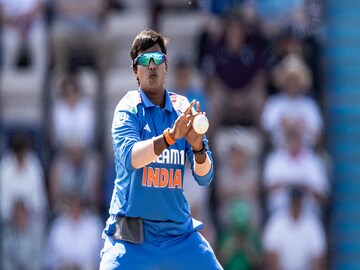 दीप्ति शर्मा 6 दीप्ति शर्मा 6