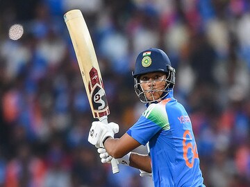 yashasvi jaiswal yashasvi jaiswal