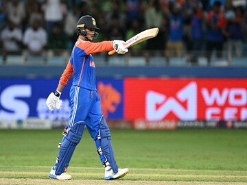 अभिषेक शर्मा 2 अभिषेक शर्मा 2