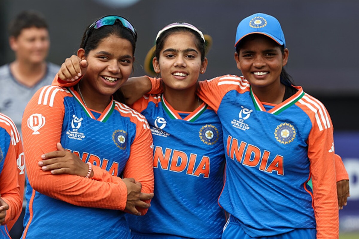 Aayushi Shukla, Vaishnavi Sharma Aayushi Shukla, Vaishnavi Sharma