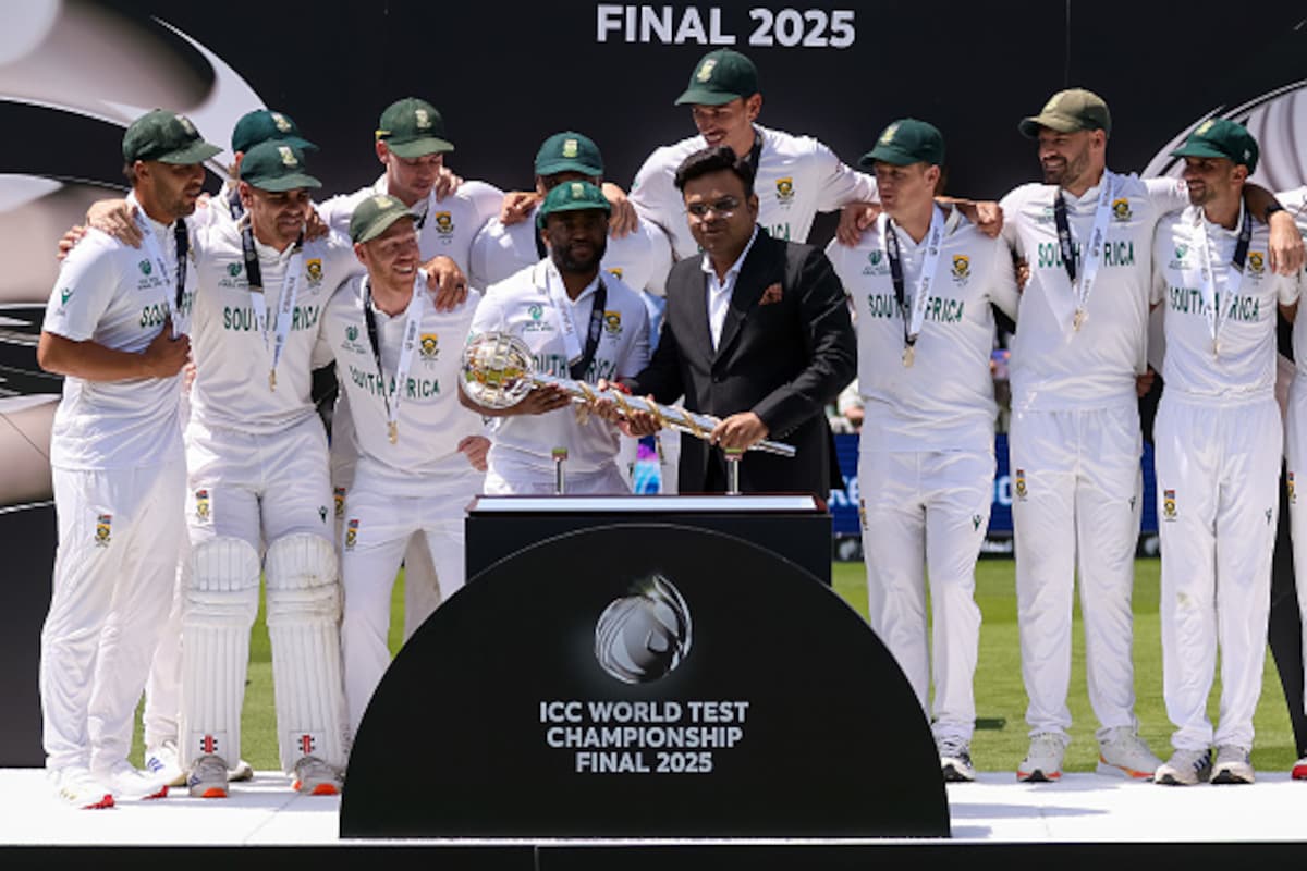 South Africa team celebrate after winning WTC title South Africa team celebrate after winning WTC title