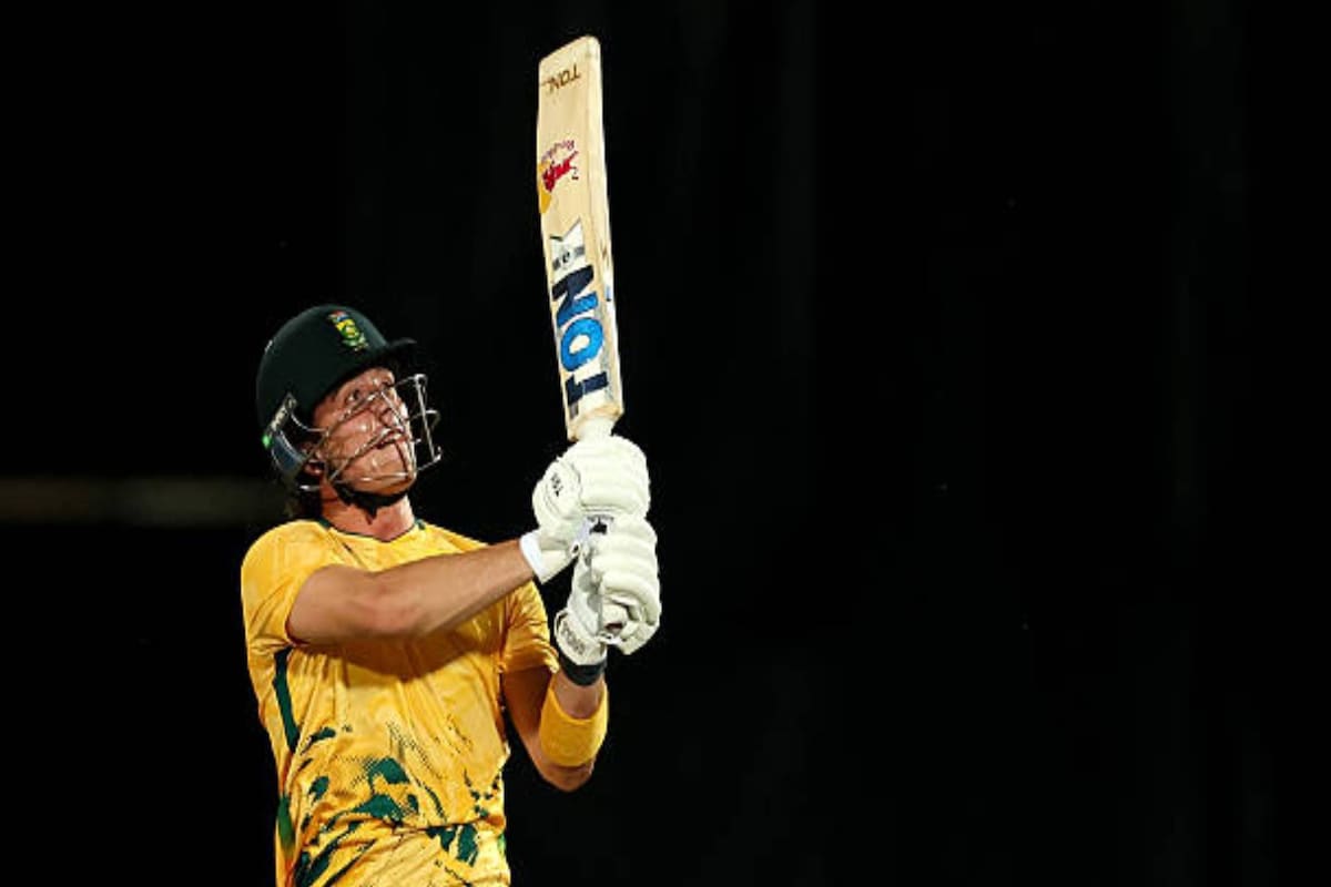 Dewald Brevis in this frame Dewald Brevis in this frame