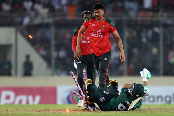 Taskin Ahmed
