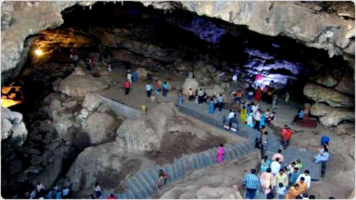 Patal Bhuvaneshwar