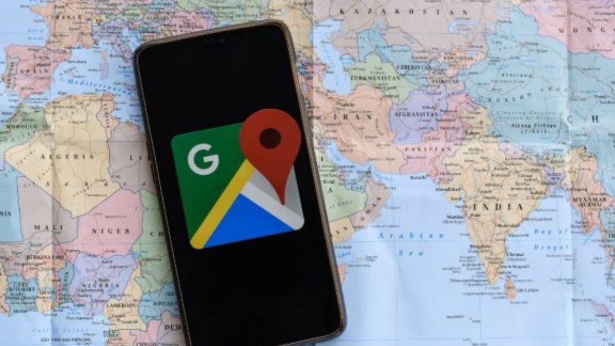 Google ने भी अपनी हिंदी भाषा सेवाओं में 'इंडिया' के बजाय 'भारत' के उपयोग को प्राथमिकता देना शुरू कर दिया है