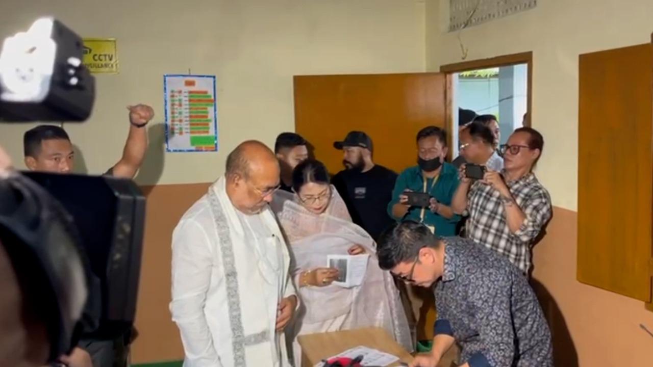 CM N Biren Singh casts vote in Heingang assembly constituency