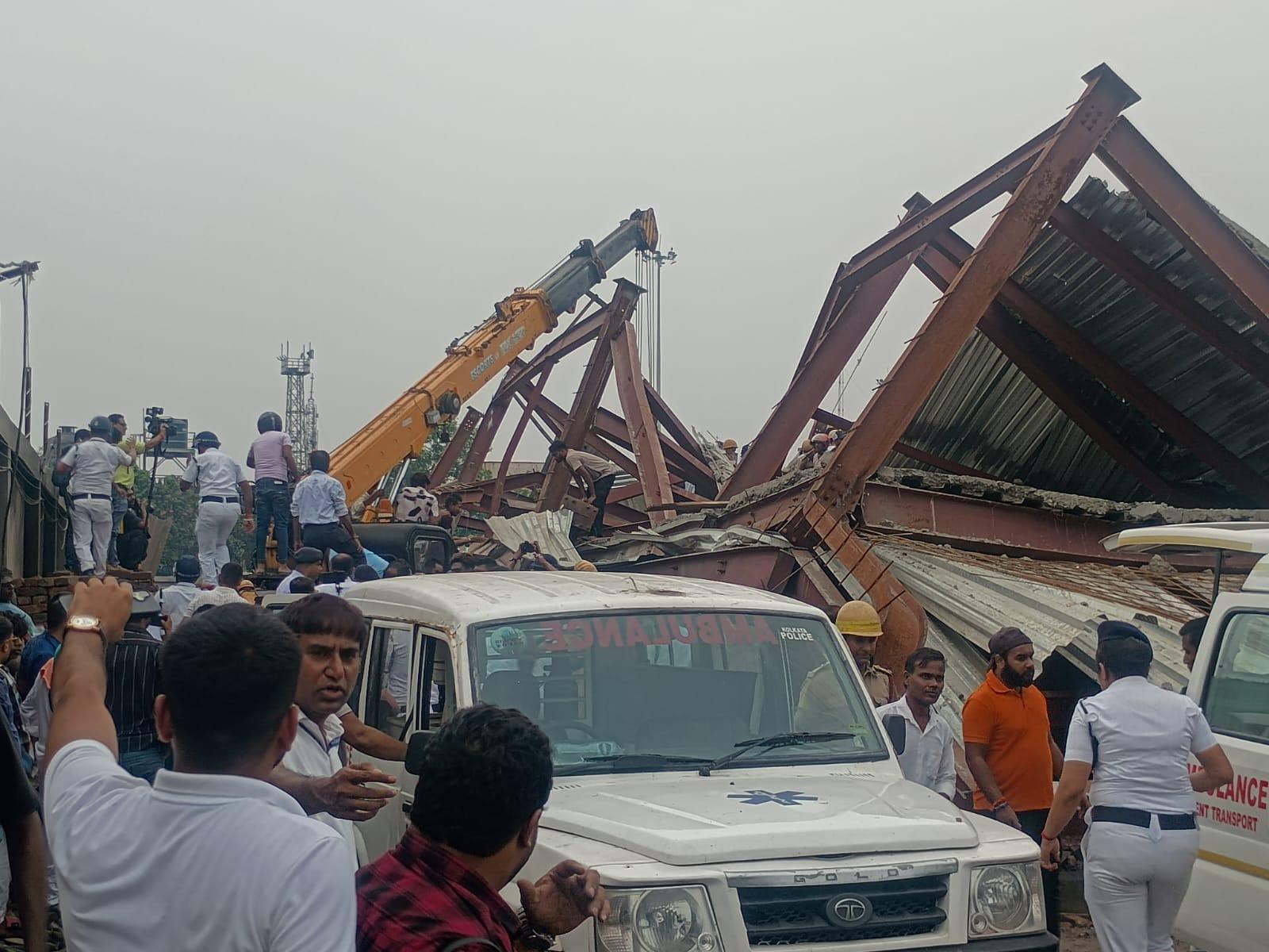 তারাতলায় দুর্ঘটনাস্থল