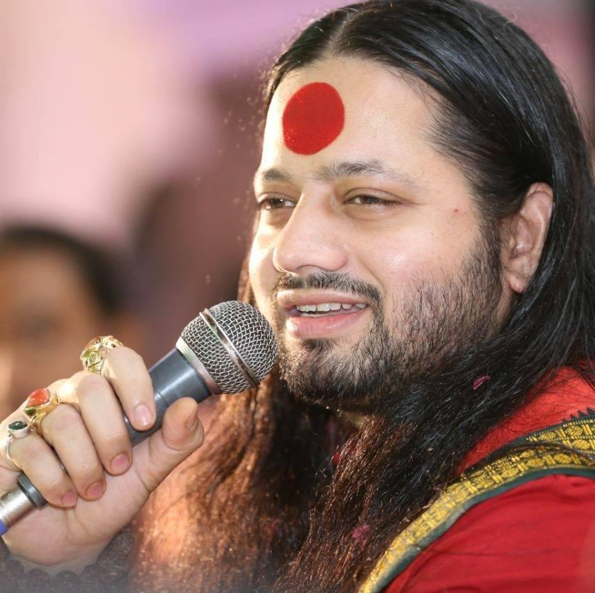 মহাত্মা গান্ধিকে নিয়ে বিতর্কিত মন্তব্য স্বঘোষিত ধর্মগুরুর