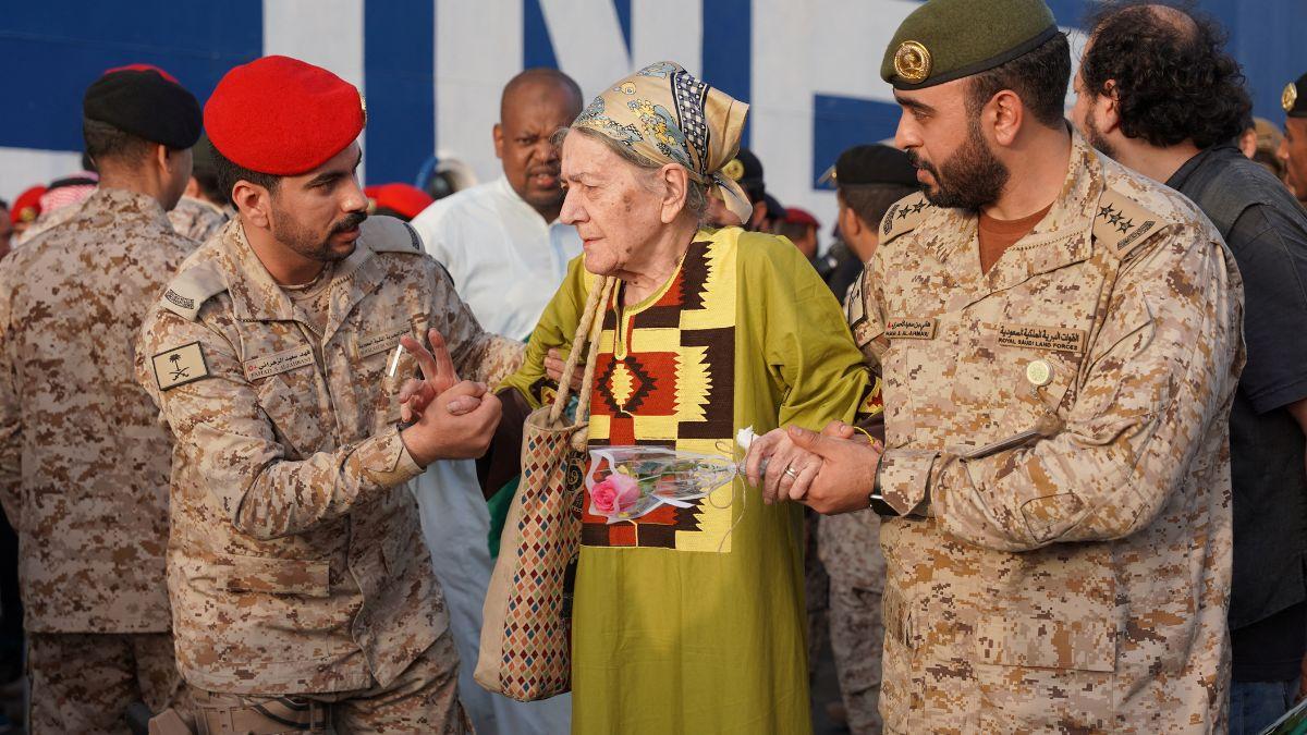 Sudan में 4 हज़ार से ज्यादा लोग घायल हुए हैं।