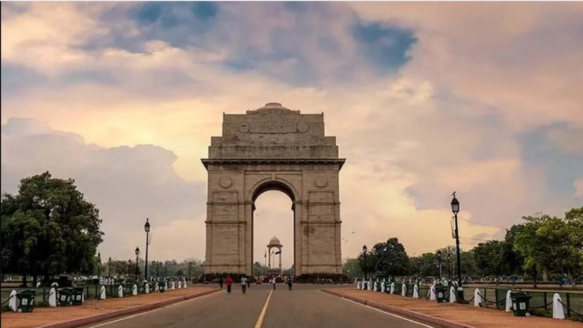 April के 30 में से 17 दिन एयर क्वालिटी इंडेक्स (AQI) ''संतोषजनक'' और 13 दिन ''मध्यम'' कैटेगरी में दर्ज किया गया है।