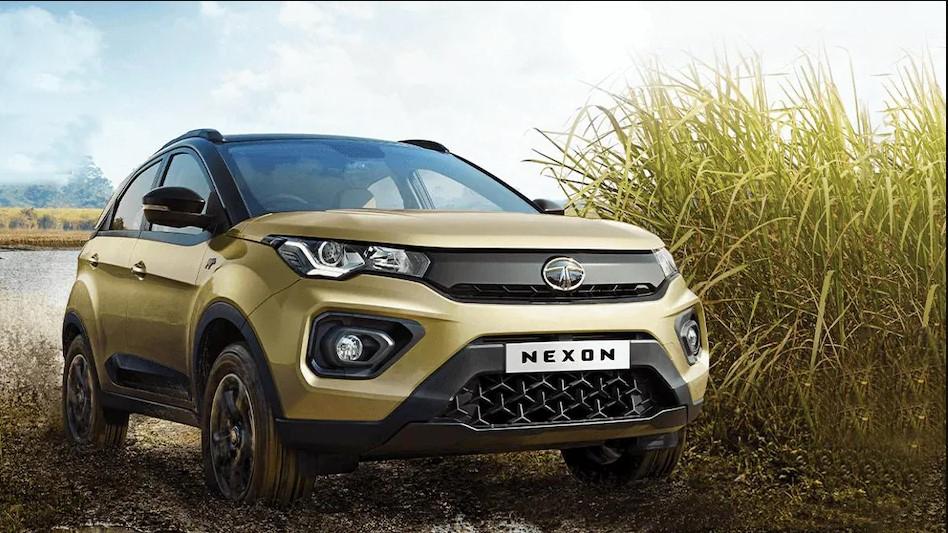 TATA ने सभी गाड़ियों की कीमतों में औसतन 0.6% की बढ़ोतरी की है।