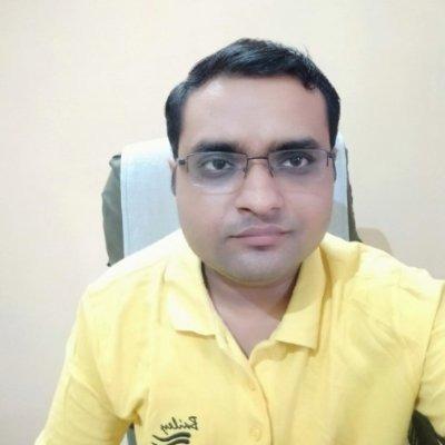 Abhishek Shukla: पेश उनके साथ बातचीत की मुख्य अंश