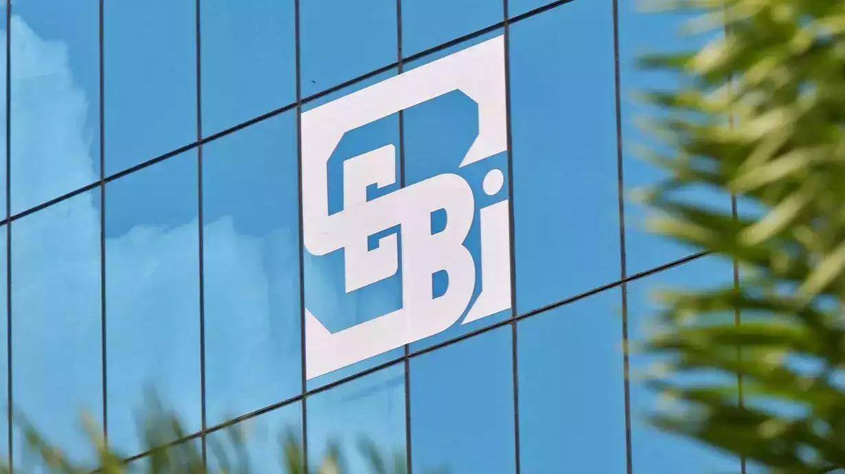 SEBI ने IIFL सिक्योरिटीज के नए क्लाइंट्स जोड़ने पर 2 साल के लिए बैन लगा दिया है