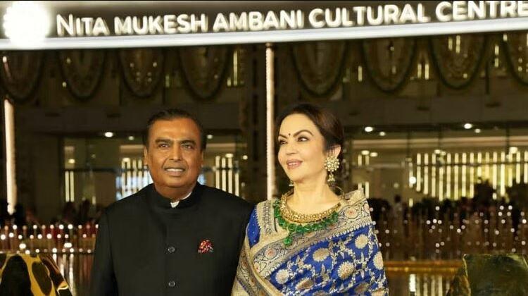 Nita Mukesh Ambani Cultural Center में हमारा विजन है कि वैश्विक स्तर पर जो सर्वश्रेष्ठ है उसे भारत लाएं