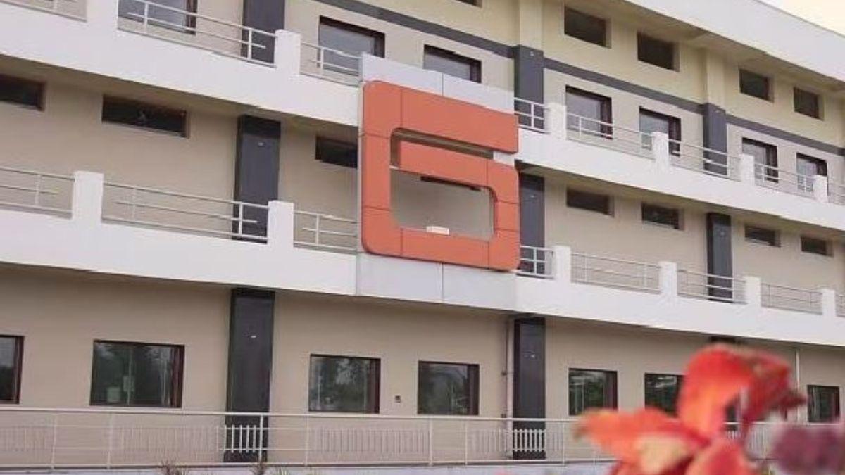 ग्लैड फार्मा के शेयर की कीमत तेजी के पैटर्न से बाहर निकल गई है