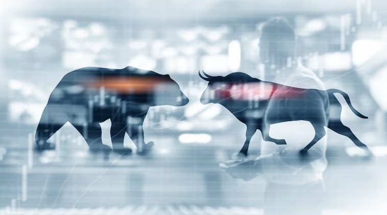 2018 में इस प्रवृत्ति में सकारात्मक मोड़ आया जब सेंसेक्स 0.7% बढ़ गया