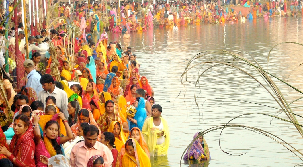 सूर्य उपासना का महापर्व छठ करीब है