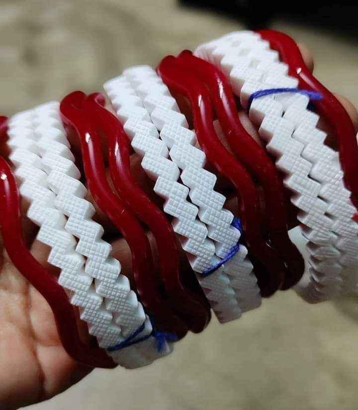 Shakha Pola bangles