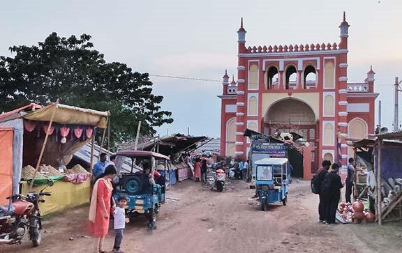 কৃষ্ণনগর রাজবাড়ির বারোদোল মেলা