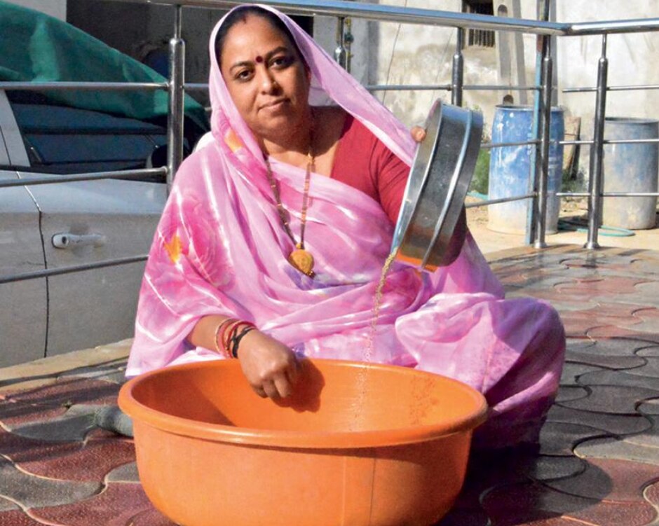 विलासबेन वाघेला, 50 साल, गृहिणी