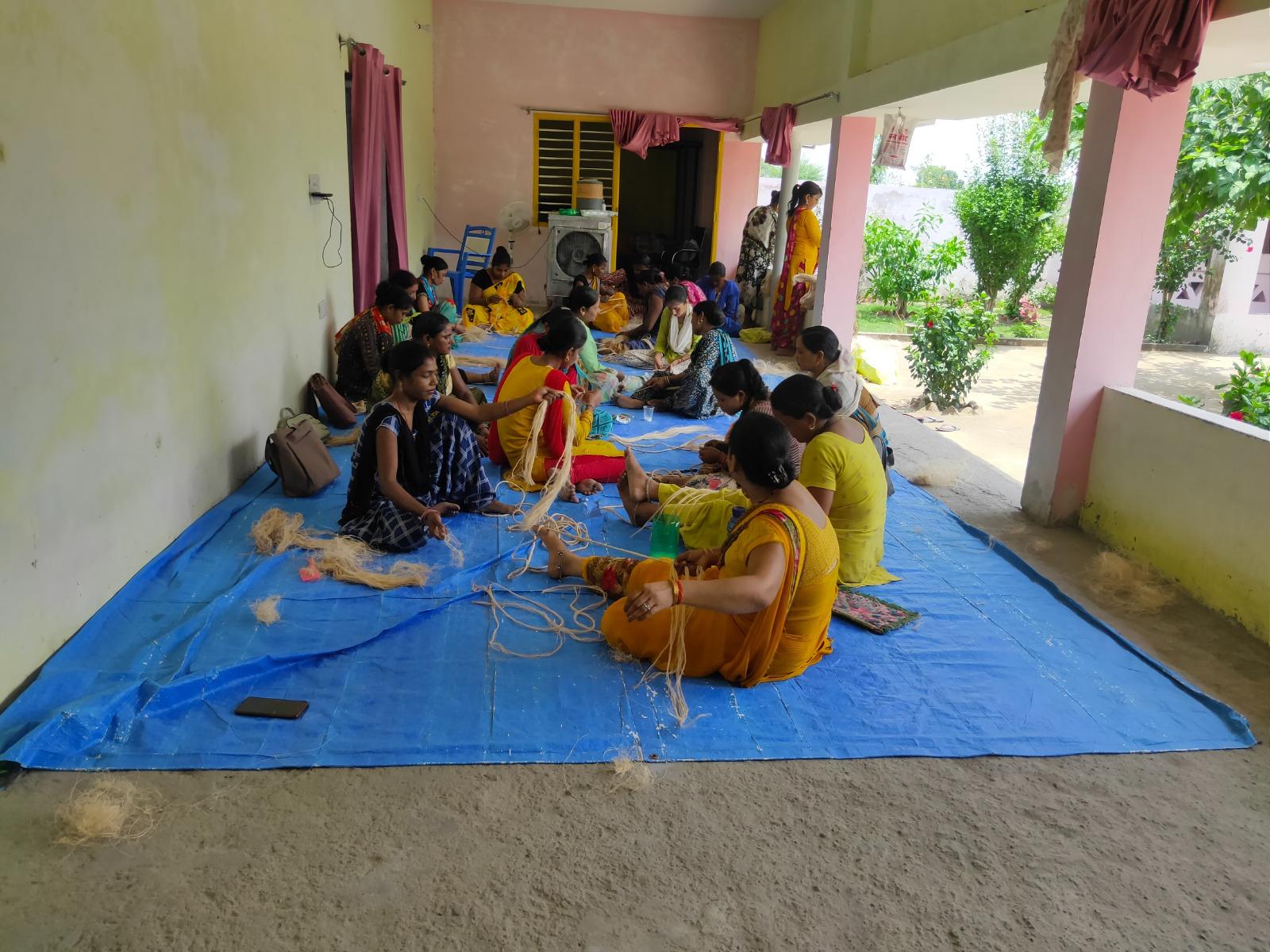 ​  जानिए केले से कैसे तैयार होता है प्रोडक्ट  ​