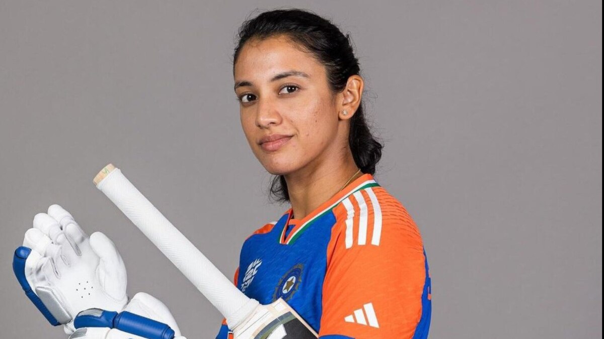 स्मृति मंधाना, महिला क्रिकेटर