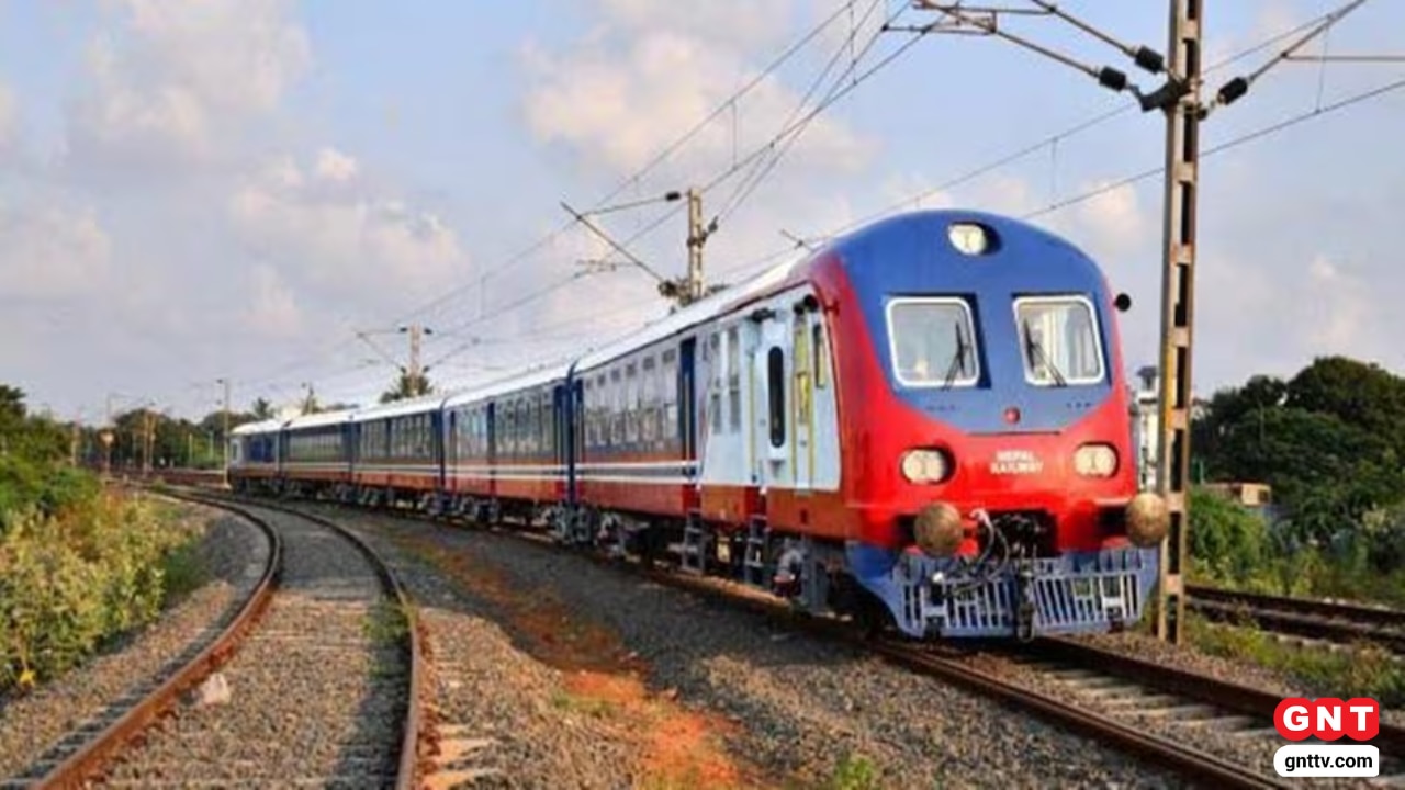 Nepal Train