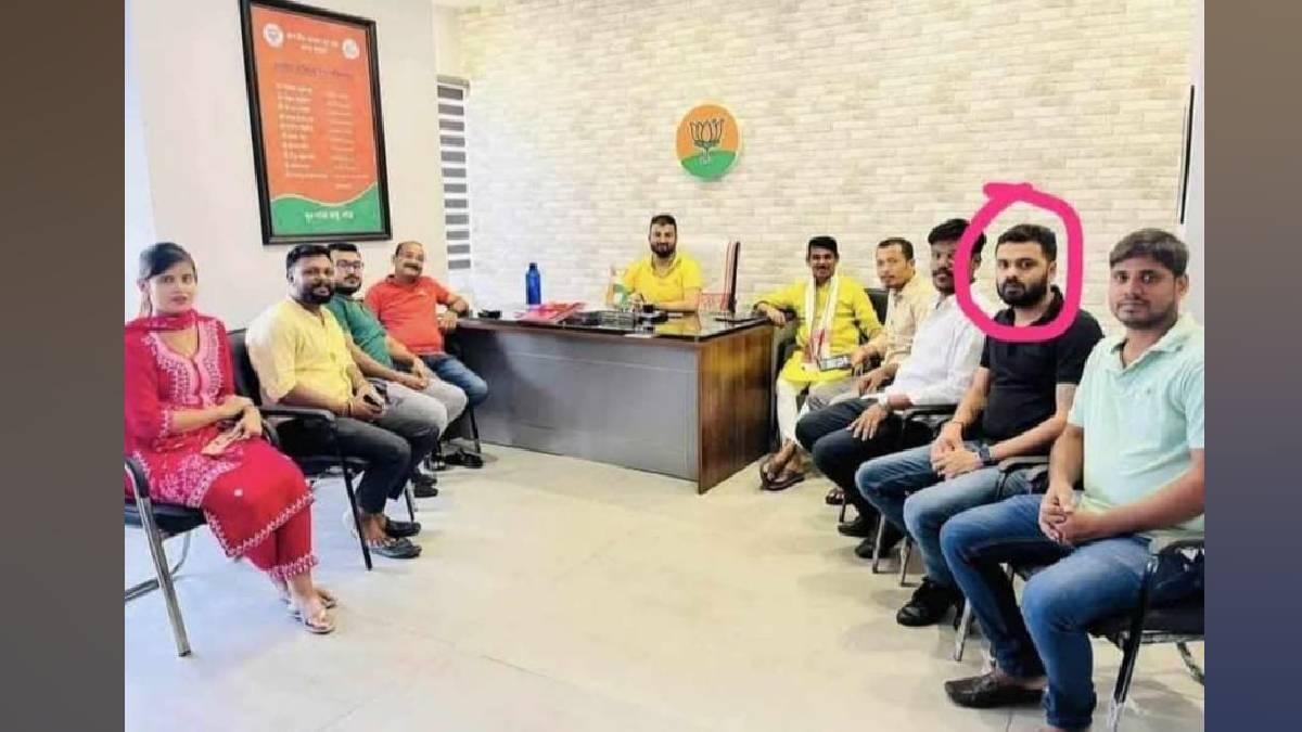 Siddharth Sharma encircled