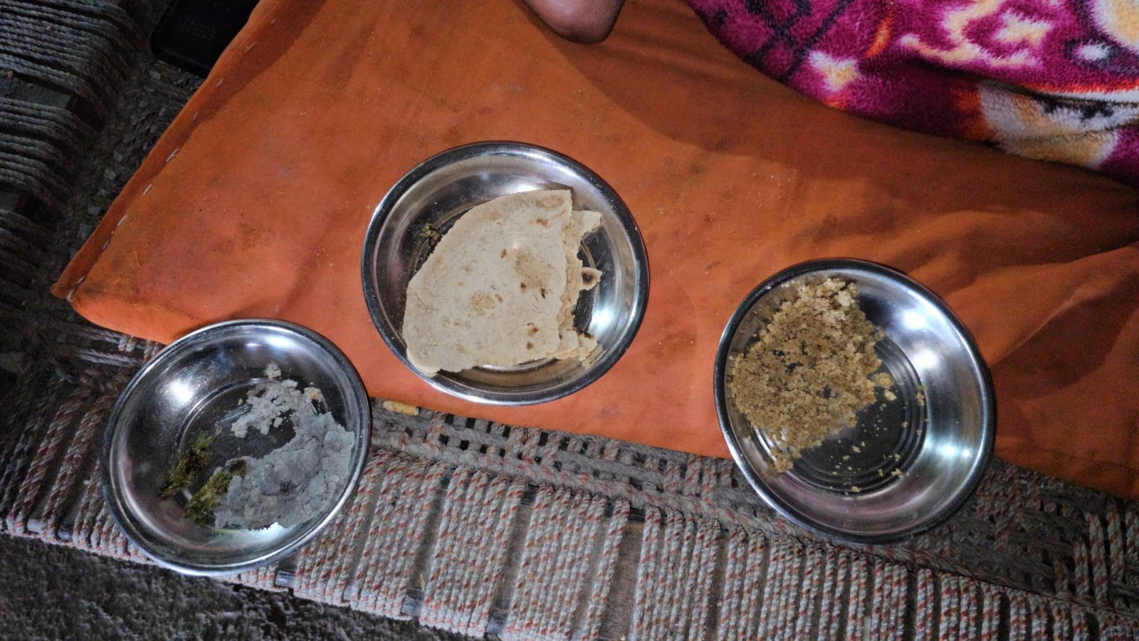 woman eats 70 rotis