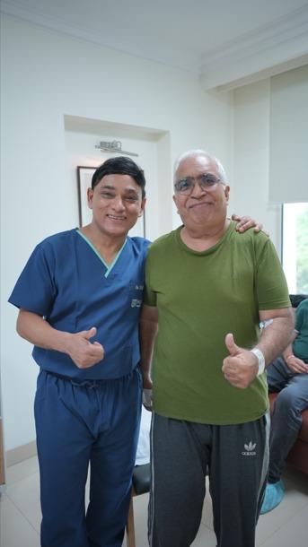 Bilateral Knee Replacement at Max Hospital
