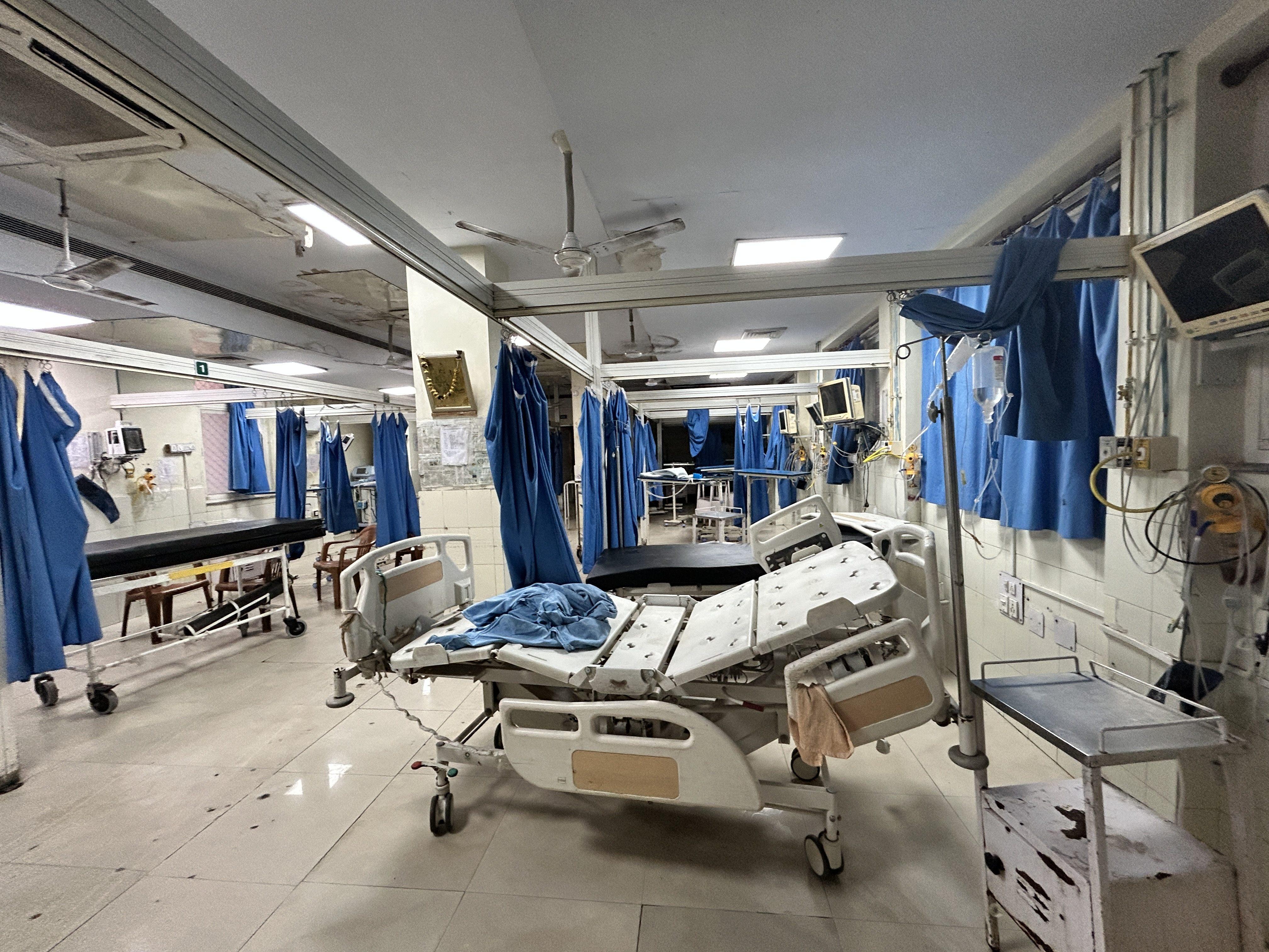 ICU के ठीक बाहर फायर फाइटिंग सिस्टम भी लगा था लेकिन हादसे के वक्त इसे चलाने वाला कोई नहीं था