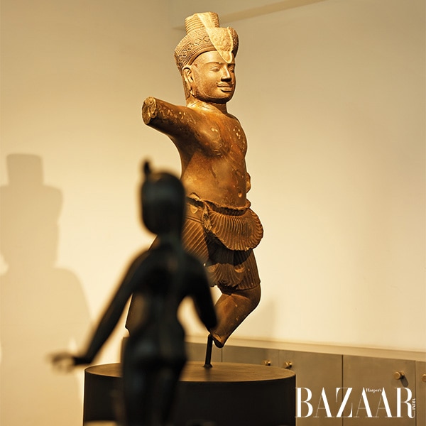 A sculpture at his work space