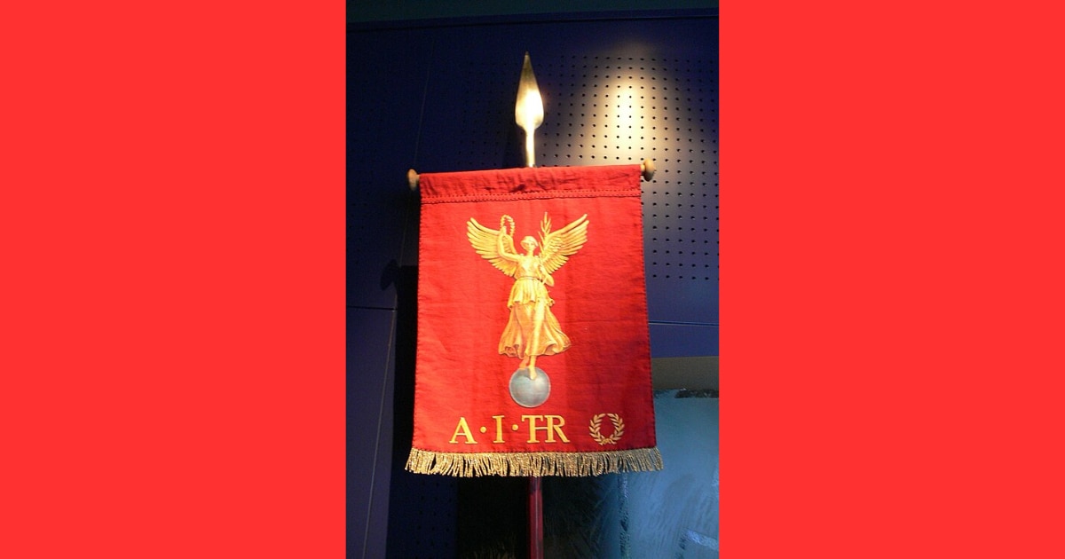 रोमन घुड़सवार सेना के वेक्सिलम झंडे की तस्वीर