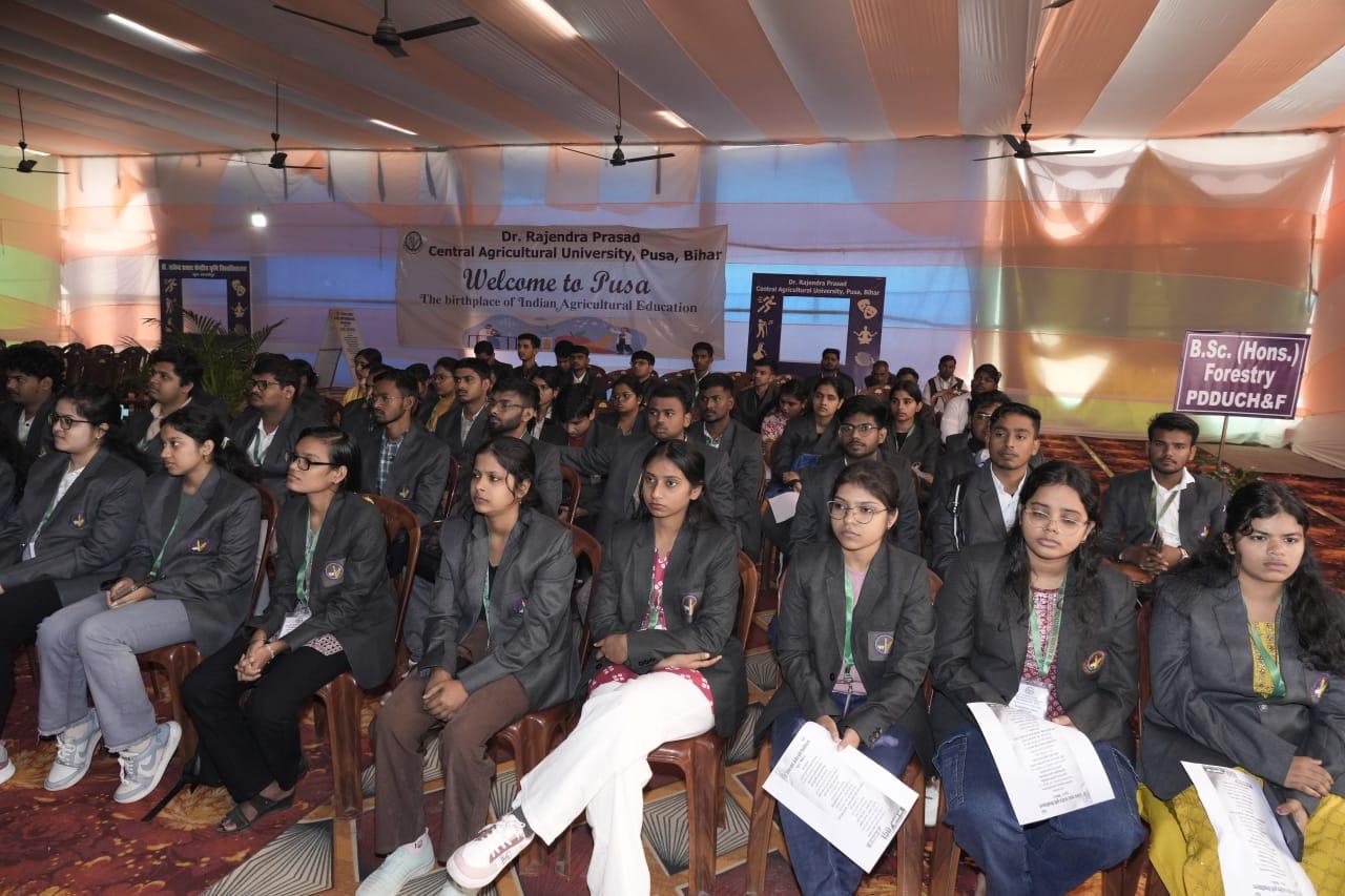 23 राज्यों के छात्रों का पूसा कृषि विश्वविद्यालय में 20 दिवसीय दीक्षारंभ कार्यक्रम शुरू