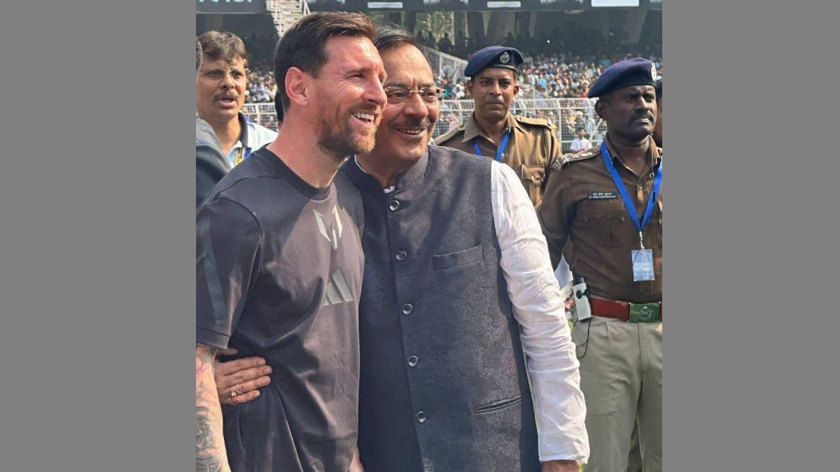 লিওনেল মেসি ও অরূপ বিশ্বাস